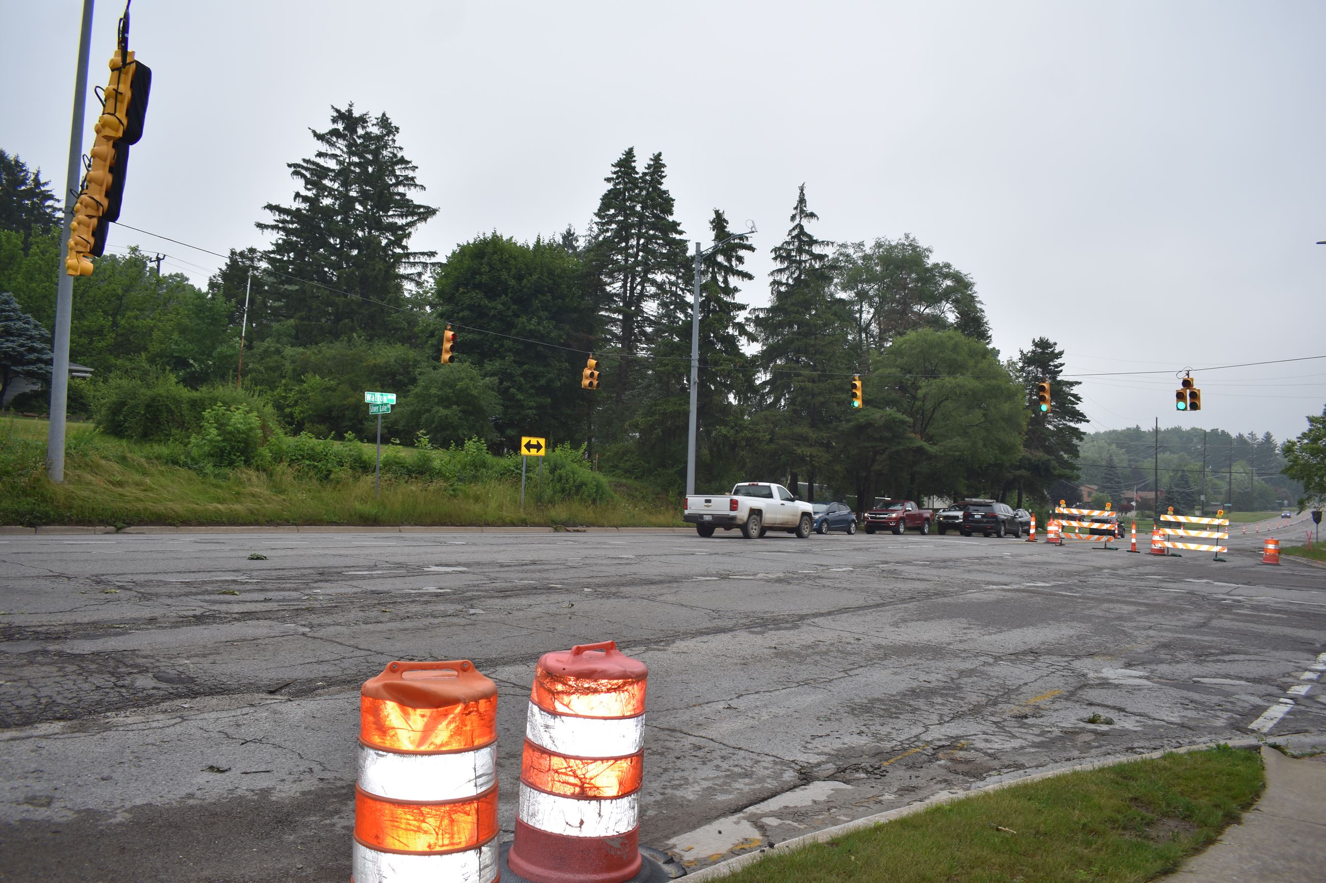 Sliver Lake Road/Walton Blvd. intersection 