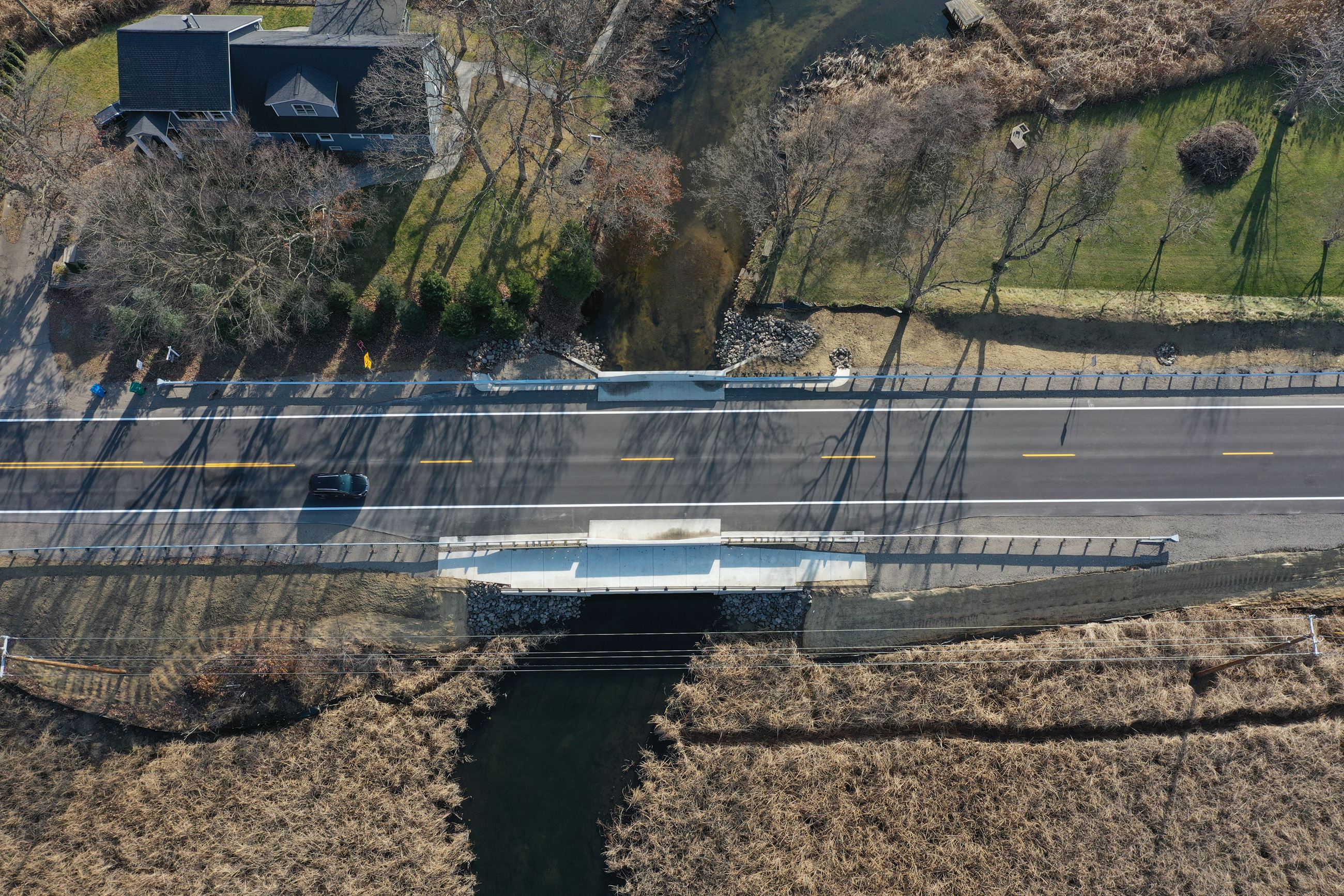Cooley Lake Road bridge over the Huron River, aerial view 