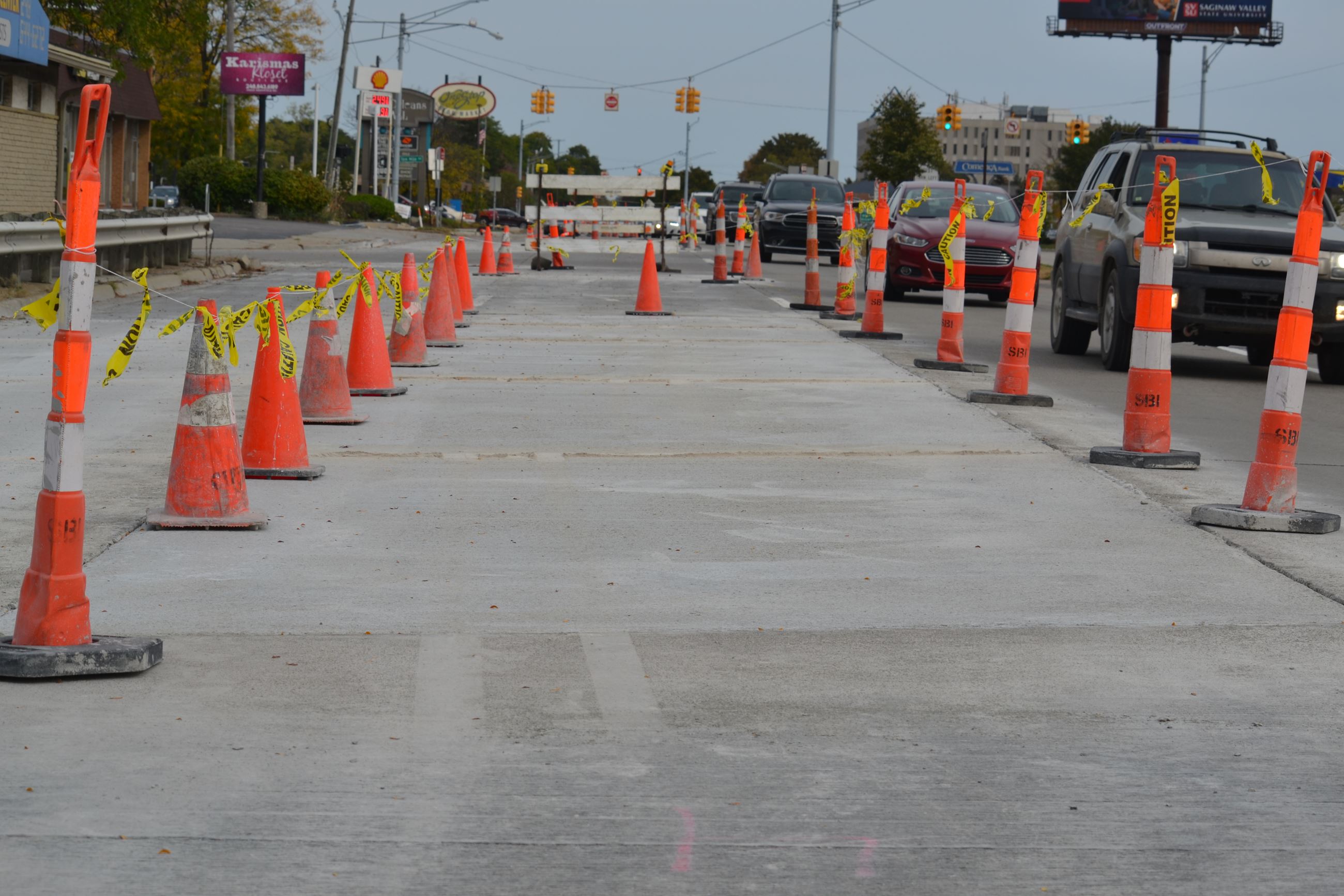 Close Up View of Greenfield Road Looking North near 10 Mile Road