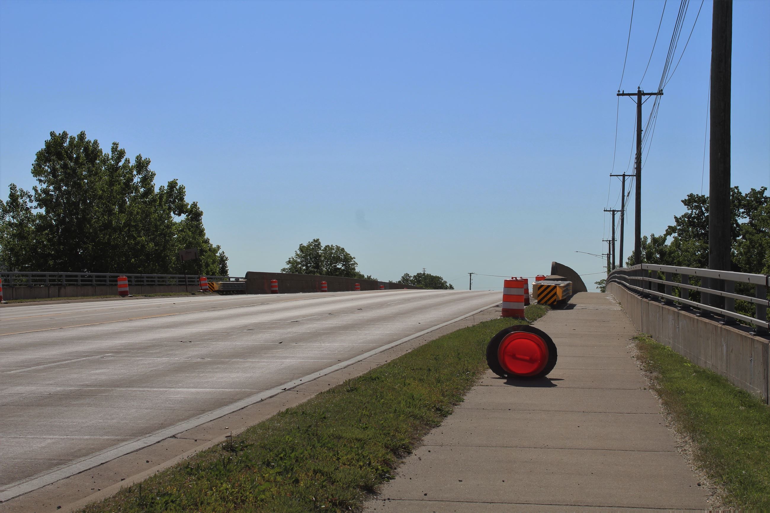 Looking North West on Grand River Avenue